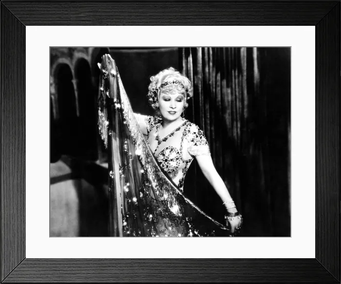 Framed Print : I'M NO ANGEL, Mae West, 1933