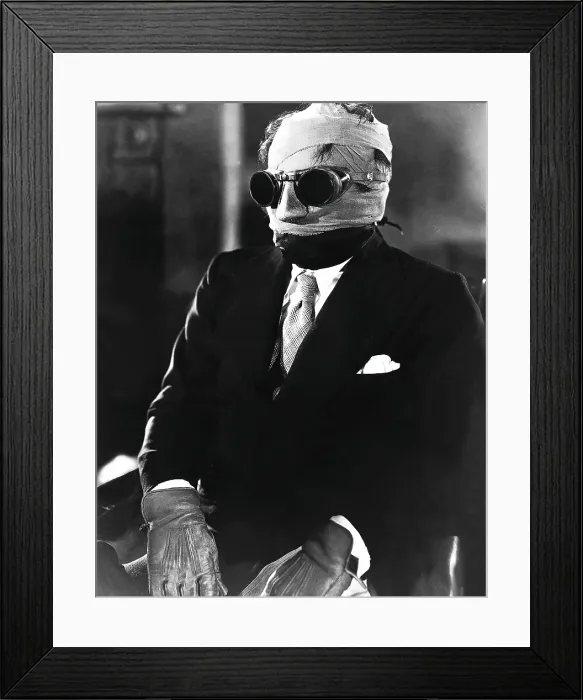 Framed Print : THE INVISIBLE MAN, Claude Rains, 1933