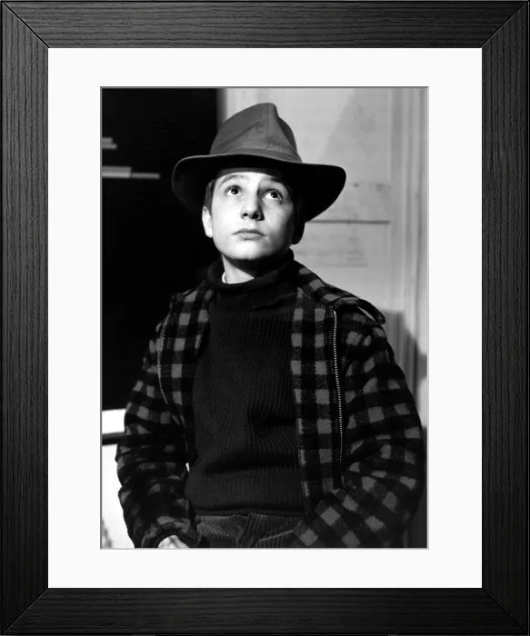 Framed Print : THE 400 BLOWS, (aka LES QUATRE CENTS COUPS), Jean-Pierre Leaud, 1959