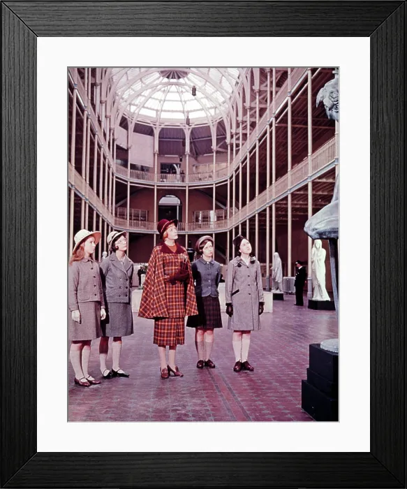 Framed Print : THE PRIME OF MISS JEAN BRODIE, from left: Diane Grayson, Pamela Franklin, Maggie Smith, Shirley Steedman, Jane Carr, 1969 Framed Print : THE PRIME OF MISS JEAN BRODIE, from left: Diane Grayson, Pamela Franklin, Maggie Smith, Shirley Steedman, Jane Carr, 1969