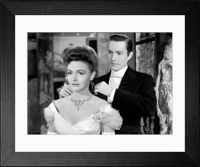 Framed Print : THE PICTURE OF DORIAN GRAY, Donna Reed, Hurd Hatfield, 1945