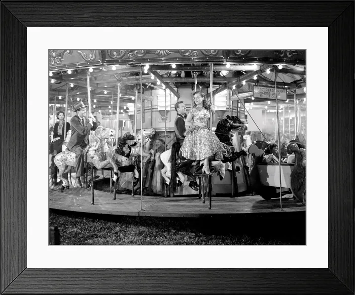 Framed Print : STRANGERS ON A TRAIN, Robert Walker, Laura Elliott, 1951 Framed Print : STRANGERS ON A TRAIN, Robert Walker, Laura Elliott, 1951