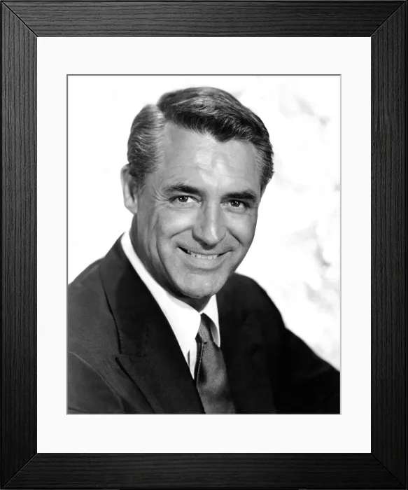 Framed Print : TO CATCH A THIEF, Cary Grant, 1955