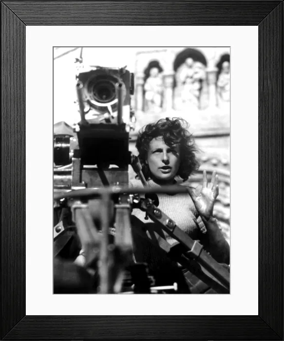 Framed Print : TIEFLAND, director Leni Riefenstahl on set, 1954 Framed Print : TIEFLAND, director Leni Riefenstahl on set, 1954