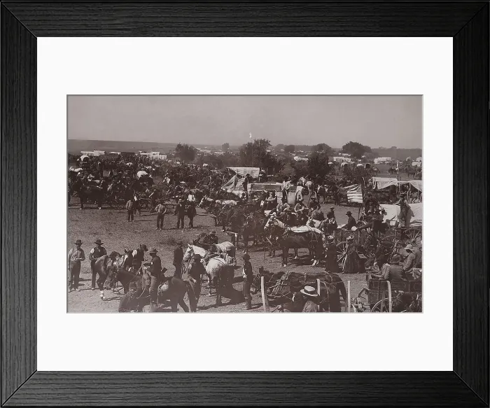 Framed Print : Homesteaders gathered for US Soldiers to signal the opening of the Land Rush, Sept 16, 1893