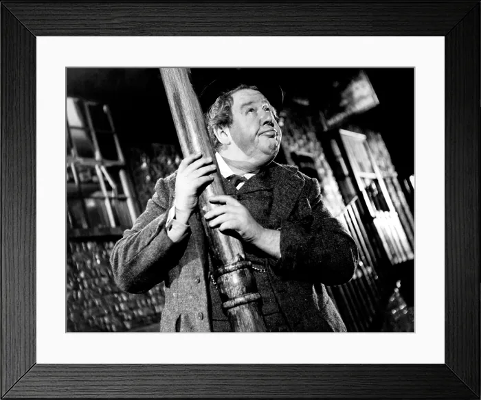 Framed Print : HOBSON'S CHOICE, Charles Laughton, 1954 Framed Print : HOBSON'S CHOICE, Charles Laughton, 1954