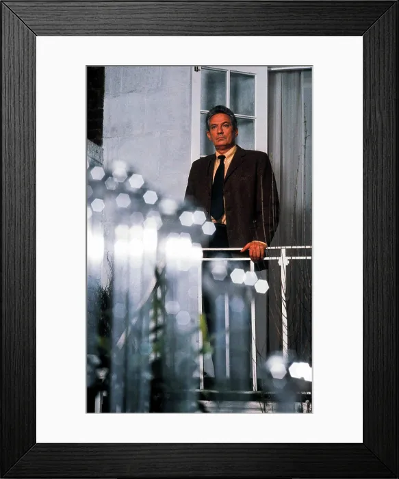 Framed Print : SUNDAY BLOODY SUNDAY, Peter Finch, 1971