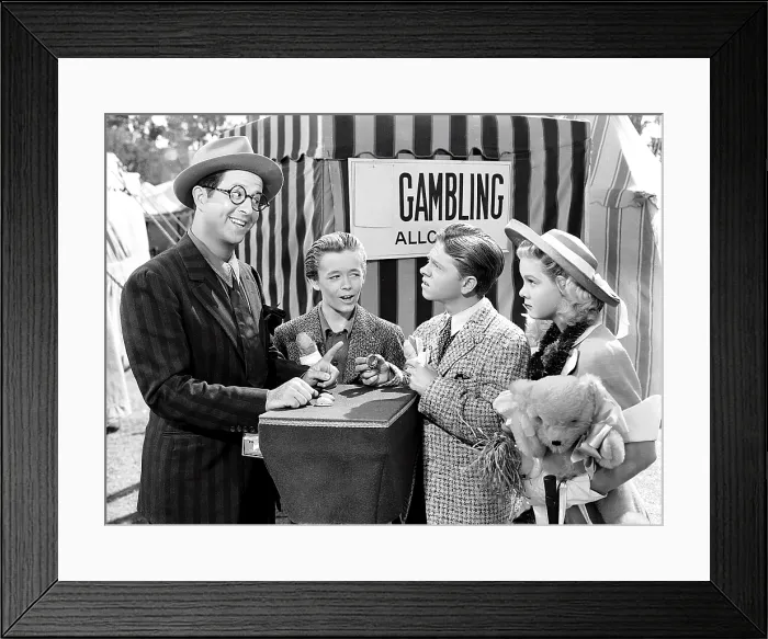 Framed Print : STRIKE UP THE BAND, Phil Silvers, Larry Nunn, Mickey Rooney, June Preisser, (scene deleted from finished film), 1940