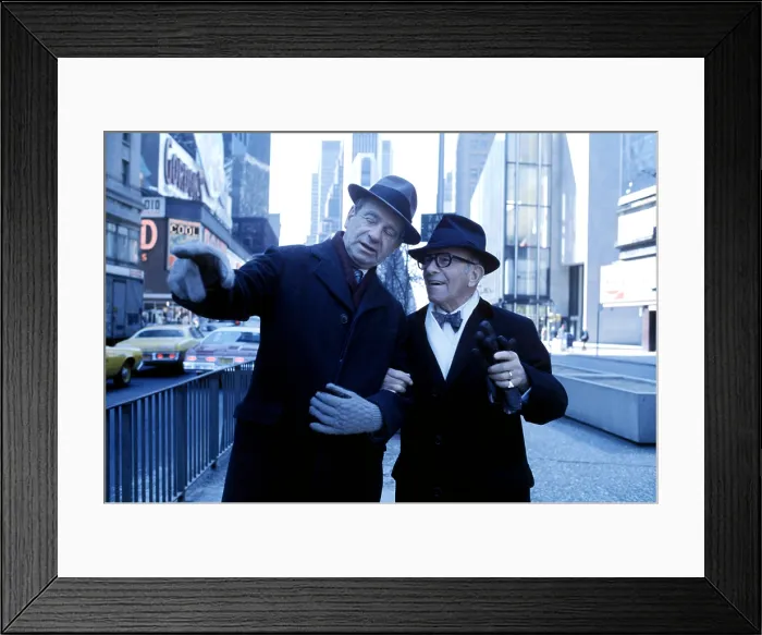 Framed Print : THE SUNSHINE BOYS, Walter Matthau, George Burns, 1975