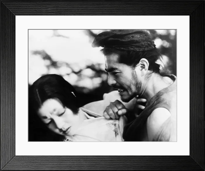 Framed Print : RASHOMON, from left, Machiko Kyo, Toshiro Mifune, 1950