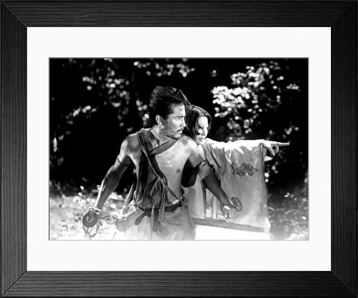 Framed Print : RASHOMON, from left: Toshiro Mifune, Machiko Kyo, 1950