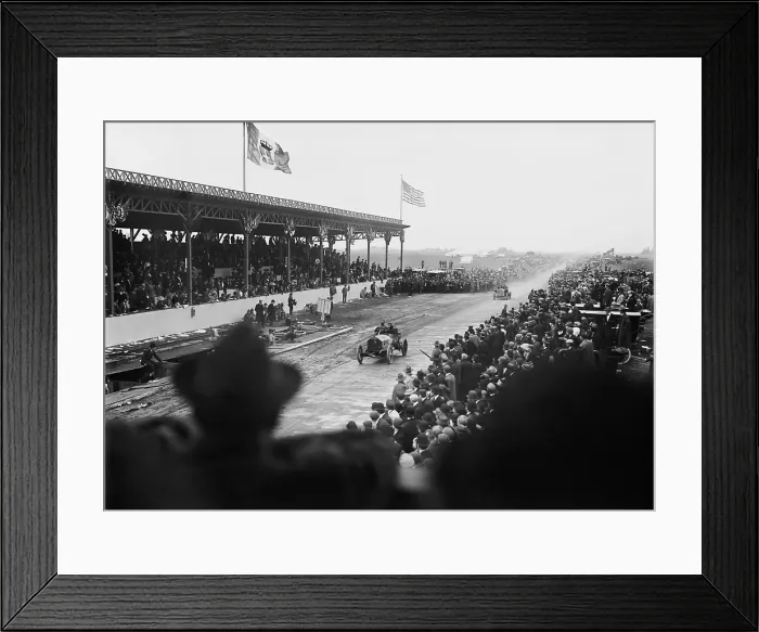 Framed Print : Vanderbilt Cup Auto Race in Nassau County, New York, on October 8, 1908