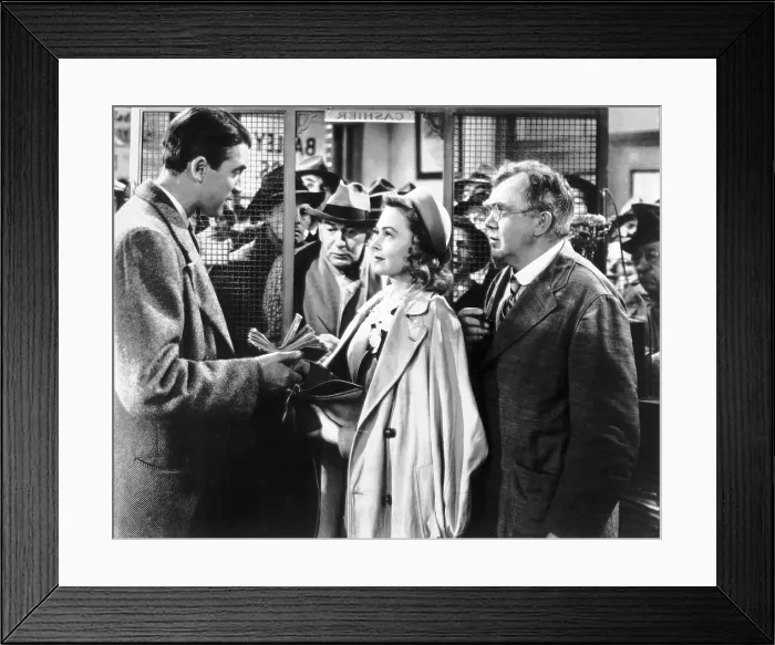 Framed Print : IT'S A WONDERFUL LIFE, James Stewart, Donna Reed, Thomas Mitchell, 1946 Framed Print : IT'S A WONDERFUL LIFE, James Stewart, Donna Reed, Thomas Mitchell, 1946