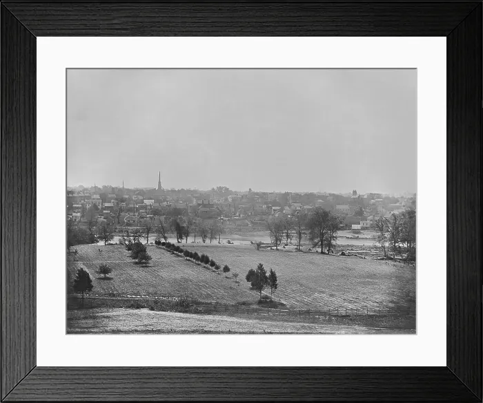 Framed Print : US Civil War. Petersburg Campaign, June 9, 1864 to March 25, 1865. Petersburg, was the second largest city in Virginia Framed Print : US Civil War. Petersburg Campaign, June 9, 1864 to March 25, 1865. Petersburg, was the second largest city in Virginia