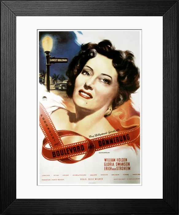 Framed Print : SUNSET BOULEVARD, (aka BOULEVARD DER DAMMERUNG), Gloria Swanson on German poster art, 1950 Framed Print : SUNSET BOULEVARD, (aka BOULEVARD DER DAMMERUNG), Gloria Swanson on German poster art, 1950