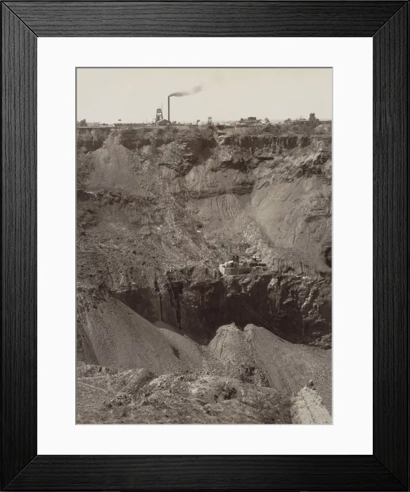 Framed Print : The Kimberley Mine, now known as the Big Hole, in South African, c. 1890-96. The hole was excavated with pick and shovel by 50, 000 diamond miners from July 1871 to 1914