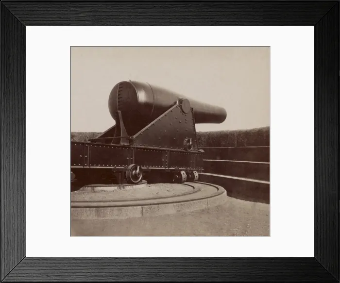 Framed Print : Fifteen-inch gun of the Battery Rodgers on the Potomac River during the US Civil War, 1861-65