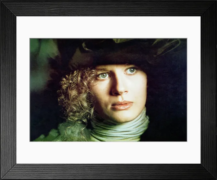 Framed Print : 1900, Dominique Sanda, 1976 Framed Print : 1900, Dominique Sanda, 1976
