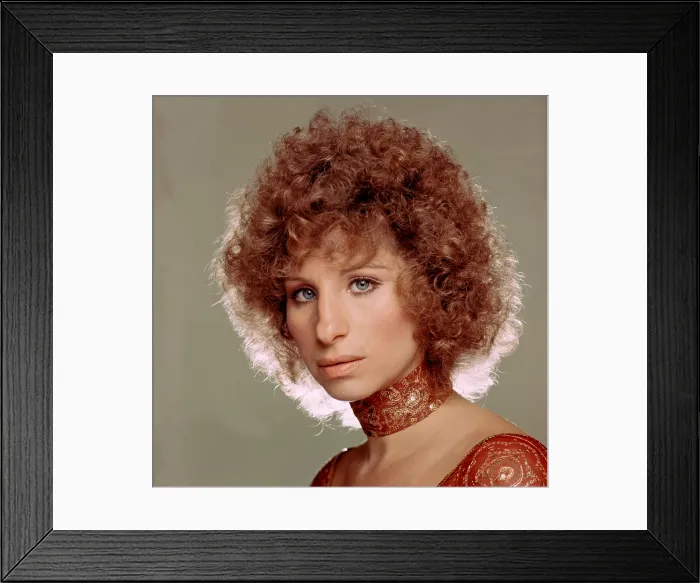 Framed Print : A STAR IS BORN, Barbra Streisand, 1976