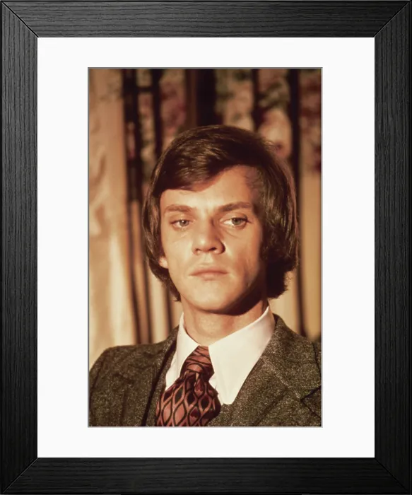 Framed Print : O LUCKY MAN!, Malcolm McDowell, 1973 Framed Print : O LUCKY MAN!, Malcolm McDowell, 1973