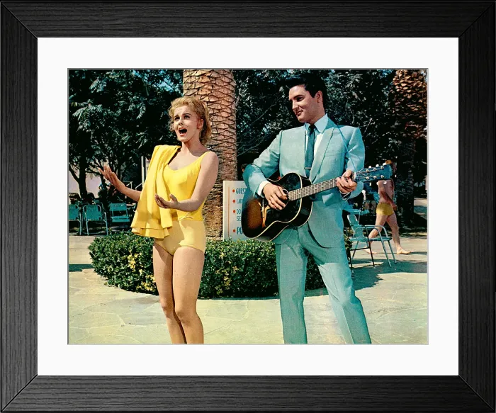 Framed Print : VIVA LAS VEGAS, Ann-Margret, Elvis Presley, 1964 Framed Print : VIVA LAS VEGAS, Ann-Margret, Elvis Presley, 1964