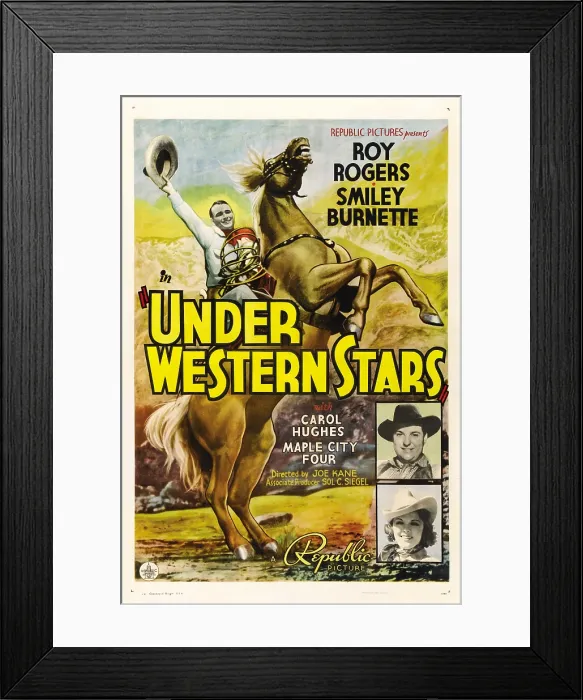 Framed Print : UNDER WESTERN STARS, left: Roy Rogers, right from top: Smiley Burnette, Carol Hughes, 1938
