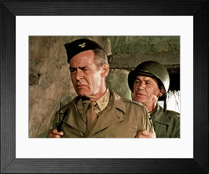 Framed Print : THE DIRTY DOZEN, Robert Ryan, Charles Bronson, 1967
