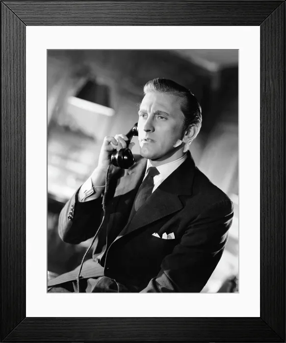 Framed Print : OUT OF THE PAST, Kirk Douglas, 1947 Framed Print : OUT OF THE PAST, Kirk Douglas, 1947