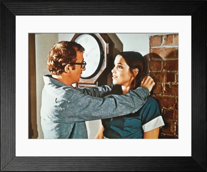 Framed Print : TAKE THE MONEY AND RUN, Woody Allen, Janet Margolin, 1969