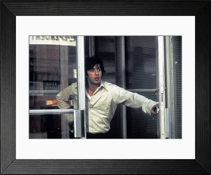 Framed Print : DOG DAY AFTERNOON, Al Pacino, 1975