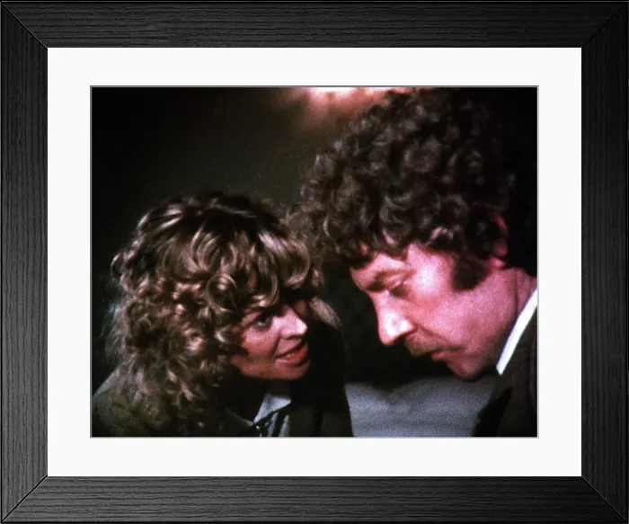 Framed Print : DON'T LOOK NOW, Julie Christie, Donald Sutherland, 1973