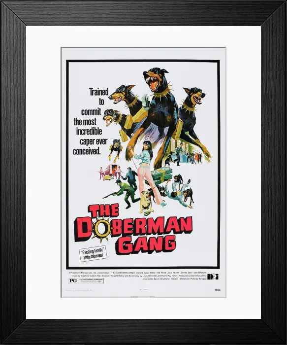 Framed Print : THE DOBERMAN GANG, US poster art, 1972 Framed Print : THE DOBERMAN GANG, US poster art, 1972
