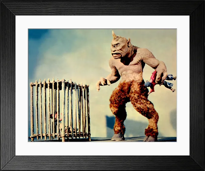 Framed Print : THE 7TH VOYAGE OF SINBAD, (aka THE SEVENTH VOYAGE OF SINBAD), Cyclops with Prisoners, 1958 Framed Print : THE 7TH VOYAGE OF SINBAD, (aka THE SEVENTH VOYAGE OF SINBAD), Cyclops with Prisoners, 1958