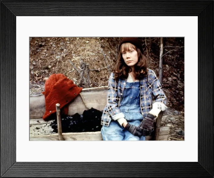 Framed Print : COAL MINER'S DAUGHTER, Sissy Spacek, 1980