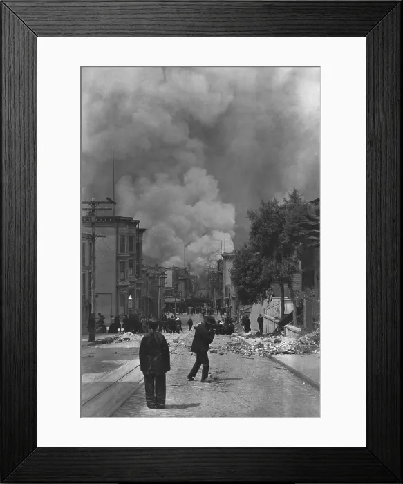 Framed Print : Chinese residents of San Francisco watching the fire following the earthquake of April 18, 1906. In the distance are crowds of people moving away from the fire zone Framed Print : Chinese residents of San Francisco watching the fire following the earthquake of April 18, 1906. In the distance are crowds of people moving away from the fire zone