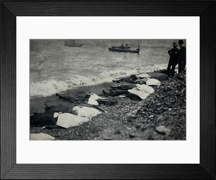Framed Print : GENERAL SLOCUM excursion boat disaster in New York City, June 15, 1904. Dead bodies on the shore of North Brother Island in the East River Framed Print : GENERAL SLOCUM excursion boat disaster in New York City, June 15, 1904. Dead bodies on the shore of North Brother Island in the East River