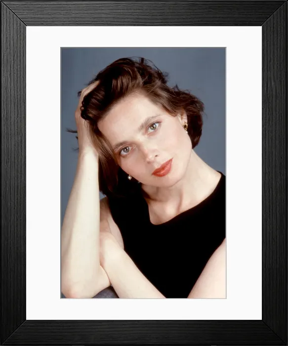 Framed Print : COUSINS, Isabella Rossellini, 1989. Paramount / courtesy Everett Collection Framed Print : COUSINS, Isabella Rossellini, 1989. Paramount / courtesy Everett Collection
