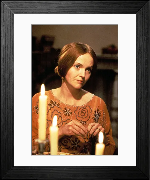Framed Print : ENCHANTED APRIL, Miranda Richardson, 1991, Miramax / courtesy Everett Collection