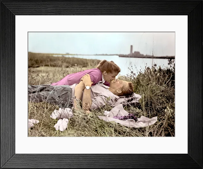 Framed Print : SUMMERTIME, Katharine Hepburn, Rossano Brazzi, 1955 Framed Print : SUMMERTIME, Katharine Hepburn, Rossano Brazzi, 1955