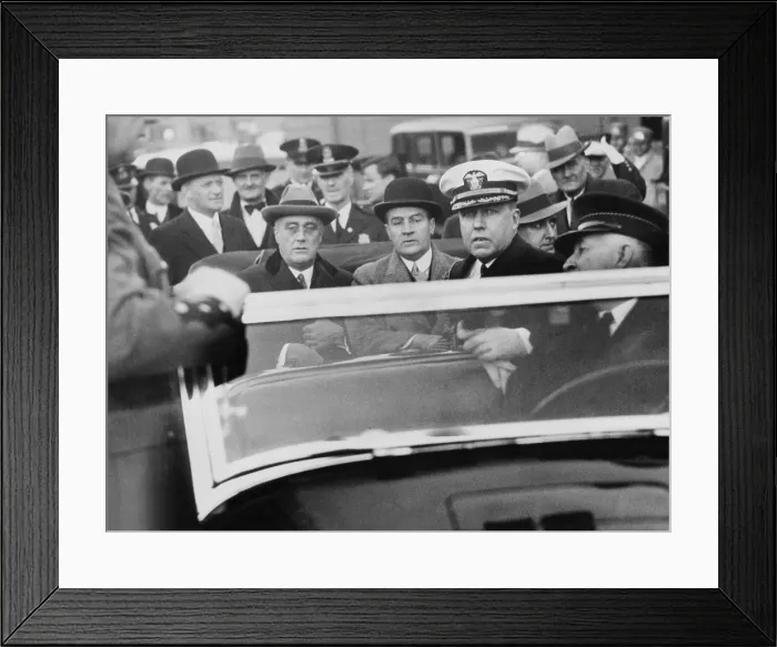 Framed Print : Franklin D. Roosevelt, arriving in Washington to confer with President Hoover, during the interregnum between the Nov. 1932 and March 1933 inauguration. In a letter of Feb Framed Print : Franklin D. Roosevelt, arriving in Washington to confer with President Hoover, during the interregnum between the Nov. 1932 and March 1933 inauguration. In a letter of Feb