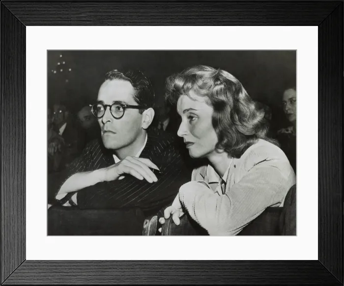 Framed Print : Screenwriter Ring Lardner, Jr. with wife Frances Cheney, listens to testimony at the House Un-American Activities Committee (HUAAC), hearing, Oct. 20, 1947 Framed Print : Screenwriter Ring Lardner, Jr. with wife Frances Cheney, listens to testimony at the House Un-American Activities Committee (HUAAC), hearing, Oct. 20, 1947