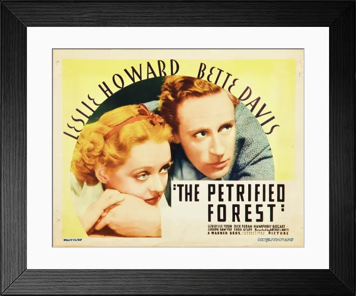 Framed Print : THE PETRIFIED FOREST, Bette Davis, Leslie Howard, 1936