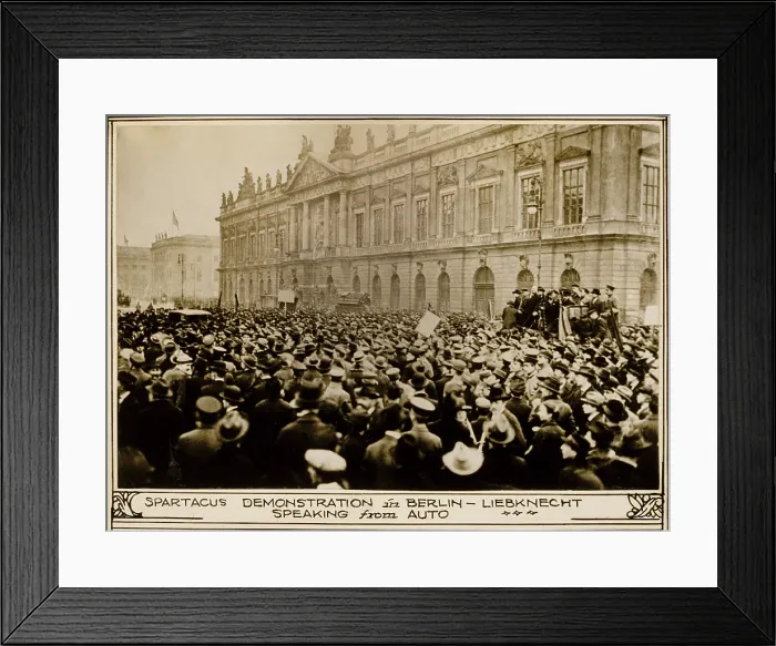 Framed Print : Spartacus League demonstration in Berlin in 1918. At right, leader Karl Leibknecht speaks from an auto advocating a Soviet style leftist revolution (BSLOC_2020_2_158)