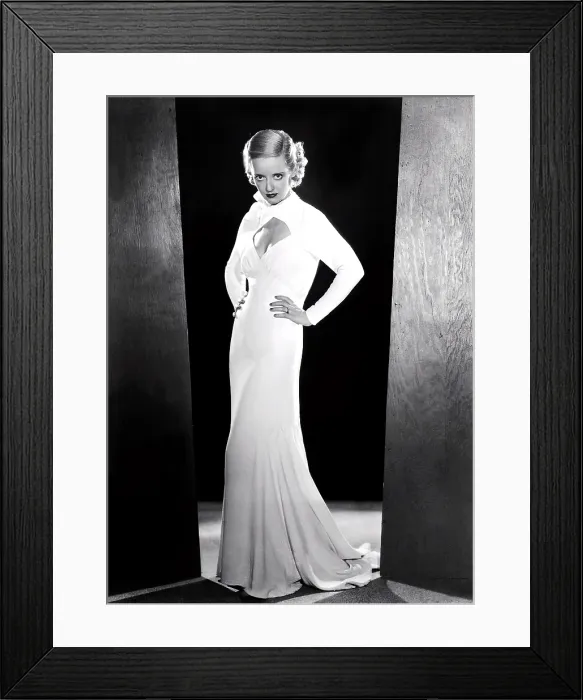 Framed Print : EX-LADY, Bette Davis, 1933