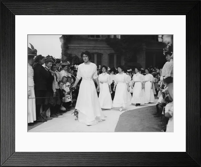 Framed Print : Vassar College graduates in procession, June 1908. Vassar was founded as the first American degree-granting institution of higher education for women in 1861 (BSLOC_2018_2_67)