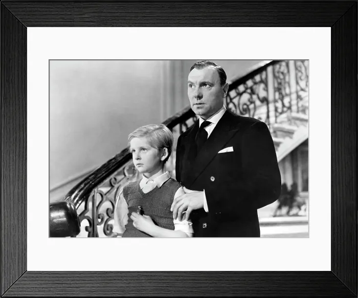 Framed Print : THE FALLEN IDOL, from left: Bobby Henrey, Ralph Richardson, 1948