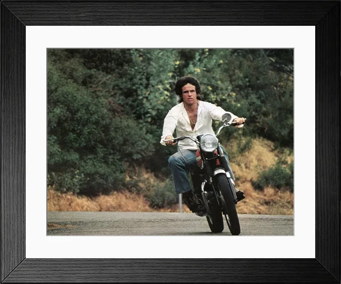 Framed Print : SHAMPOO, Warren Beatty, 1975