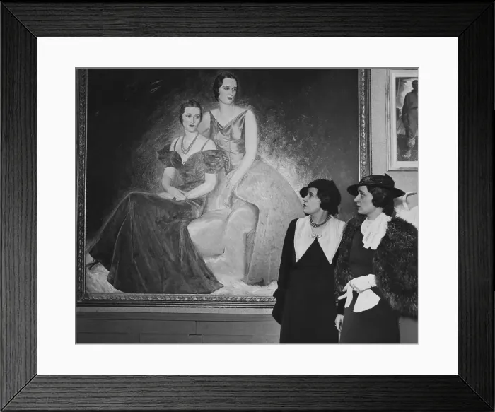 Framed Print : Twin sisters Lady Thelma Morgan Furness (left) and Gloria Morgan Vanderbilt, in Feb. 1835 Framed Print : Twin sisters Lady Thelma Morgan Furness (left) and Gloria Morgan Vanderbilt, in Feb. 1835