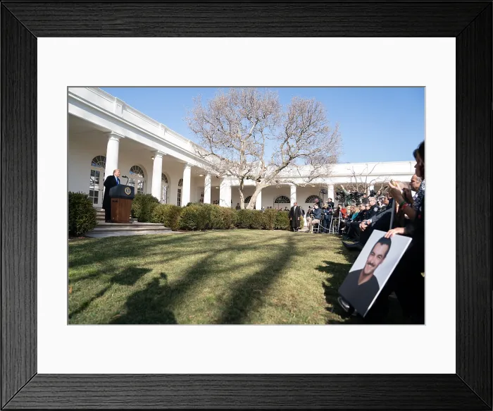 Framed Print : President Trump delivers remarks supporting his declaration of a National Emergency on the US / Mexican border Framed Print : President Trump delivers remarks supporting his declaration of a National Emergency on the US / Mexican border