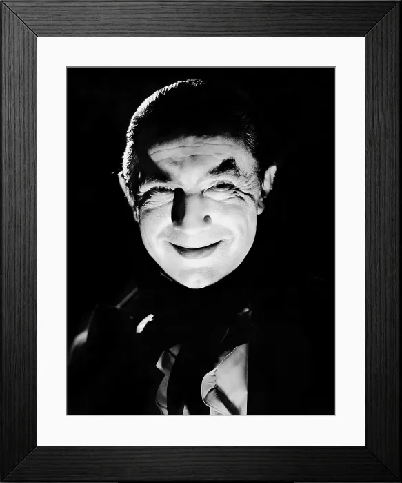 Framed Print : MARK OF THE VAMPIRE. Bela Lugosi, 1935